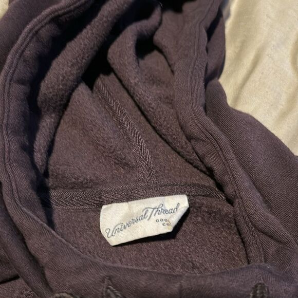 Universal Thread hoodie - Picture 2 of 4